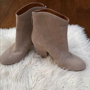 Nine West light Taupe Ankle Boots